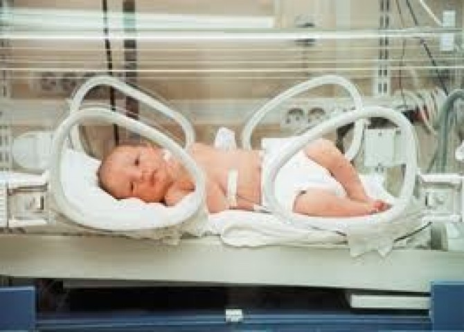 Особенности правильной гигиены недоношенных детей
